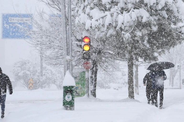 17 ilde kar yağışı nedeniyle okullar tatil edildi