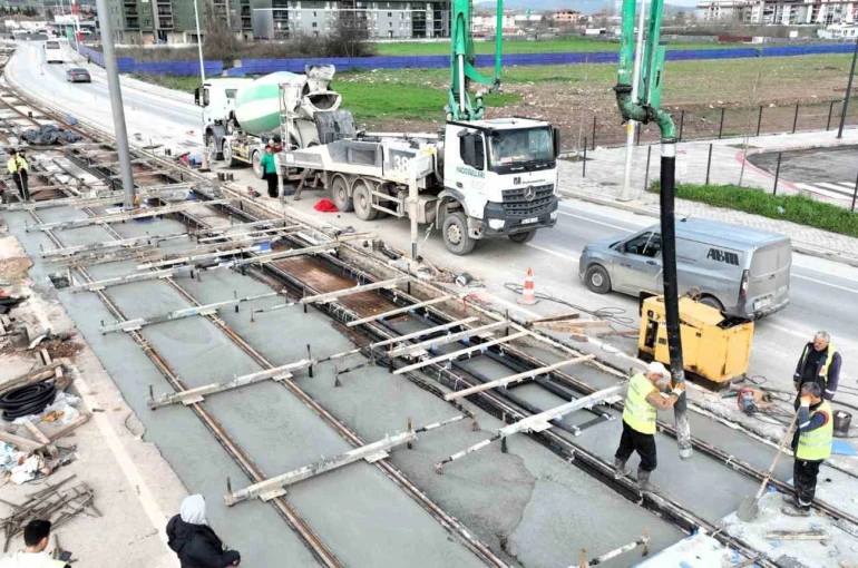 2025’te 19 milyon yolcu taşındı, raylar Kartepe’ye uzuyor 