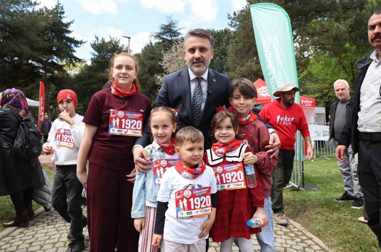 23 Nisan Bursa’da coşkuyla kutlandı 