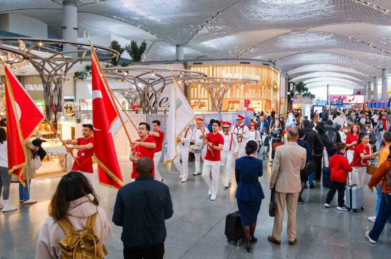 23 Nisan Ulusal Egemenlik ve Çocuk Bayramı, İstanbul Havalimanı’nda coşkuyla kutlandı 