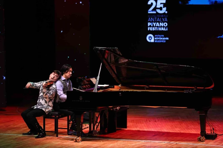25. Uluslararası Antalya Piyano Festivali’nde muhteşem final 