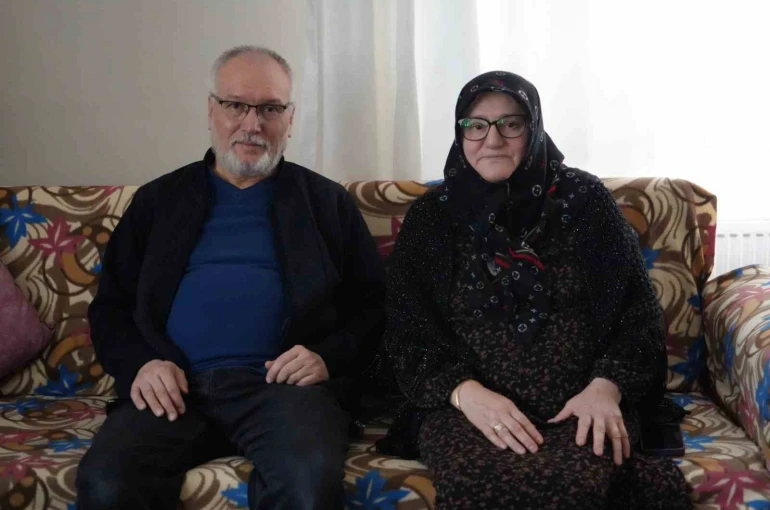 28 Şubat’ta başörtüsü sebebiyle mesleğini bırakmak zorunda kalan emekli öğretmen o karanlık günleri anlattı 