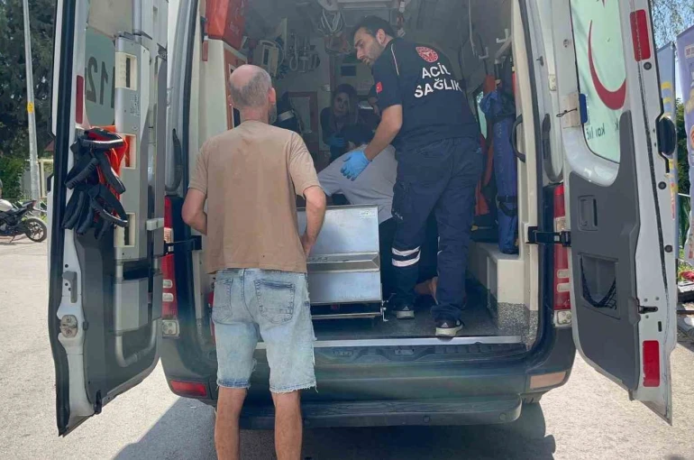 2’nci kattan market tentesine düşen kadının yakınları esnafa küfürler yağdırdı