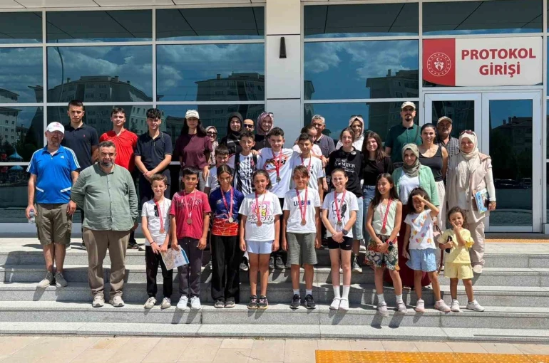 30 Ağustos Zafer Bayramı’na özel Oryantiring Yarışması Akkent’te gerçekleşti