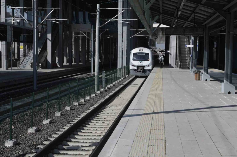 30 Ağustos’ta Ankara, İzmir ve İstanbul’da kent içi raylı sistem hatları ücretsiz olacak