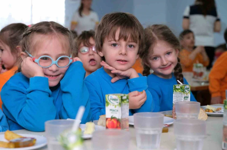 37 yıldır binlerce anne ve çocuğuna destek sunuyor 
