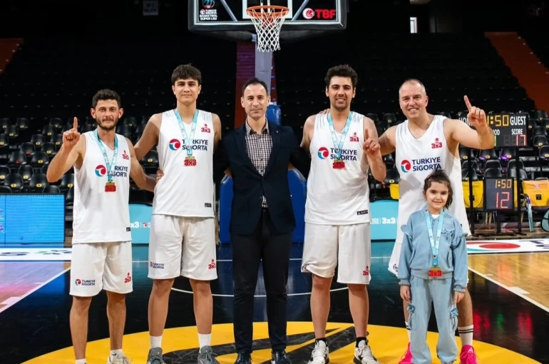 3x3 Mersin Etabı Şampiyonu Anadolu Koleji Hasketbol SK oldu 