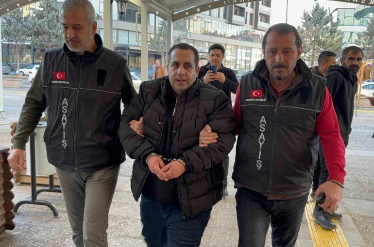 48 suç dosyasıyla 29 ilde aranan şahıs Aksaray’da operasyonla yakalandı