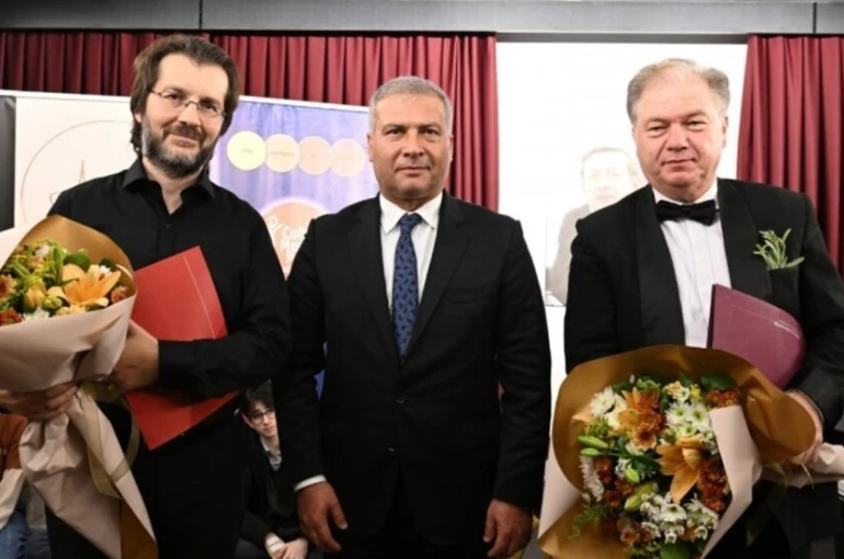 ’5. Uluslararası Piyano Günleri’ kapanış konseri yapıldı 