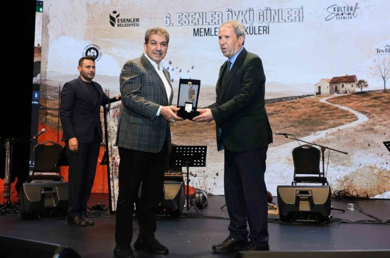 6. Esenler Öykü Günleri’nde ‘Onur Ödülü’ sahibini buldu 