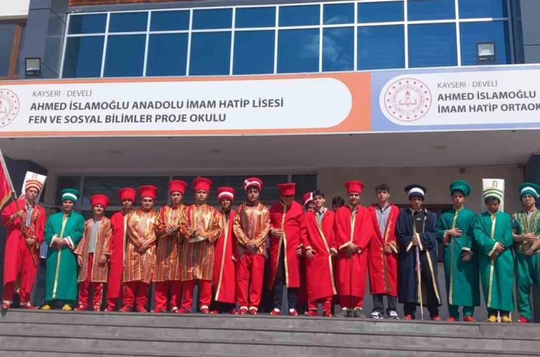 60 yıllık İmam Hatip Okulu, yeniden mehter takımı kurdu 