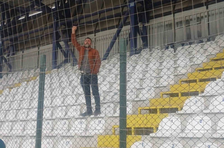 600 kilometre yol kat edip takımını tek başına destekledi 