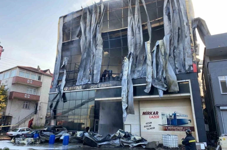 7 kişinin öldüğü parfüm fabrikası yangını davasında savcı tutukluluğun devamını istedi