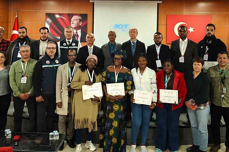7 ülkeden gelen temsilcilere verilen uluslararası eğitim programı tamamlandı 