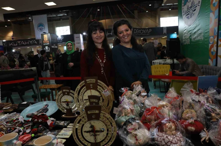 8. Kayseri Kitap Fuarı’nda KAYMEK standına yoğun ilgi 