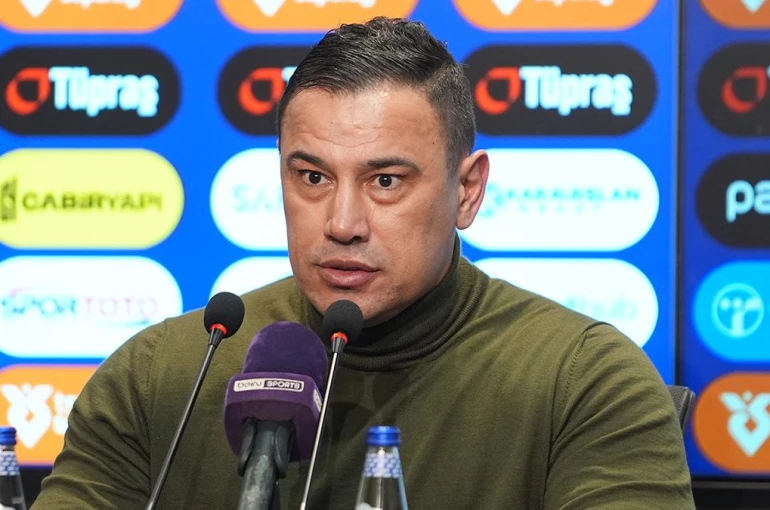 9 maçtır galibiyet yüzü görmeyen Çağdaş Atan istifa edecek mi?