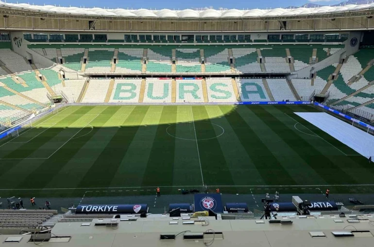 A Milli Futbol Takımı, 10. kez Bursa’da 