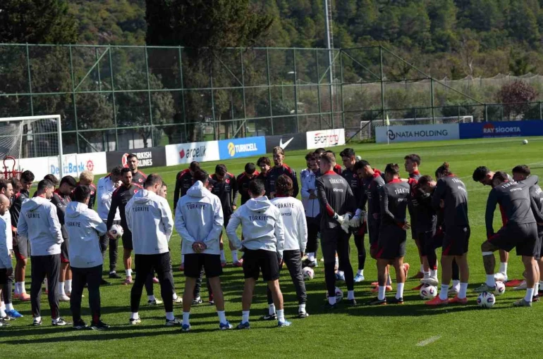 A Milli Futbol Takımı, Bulgaristan maçı hazırlıklarını tamamladı 