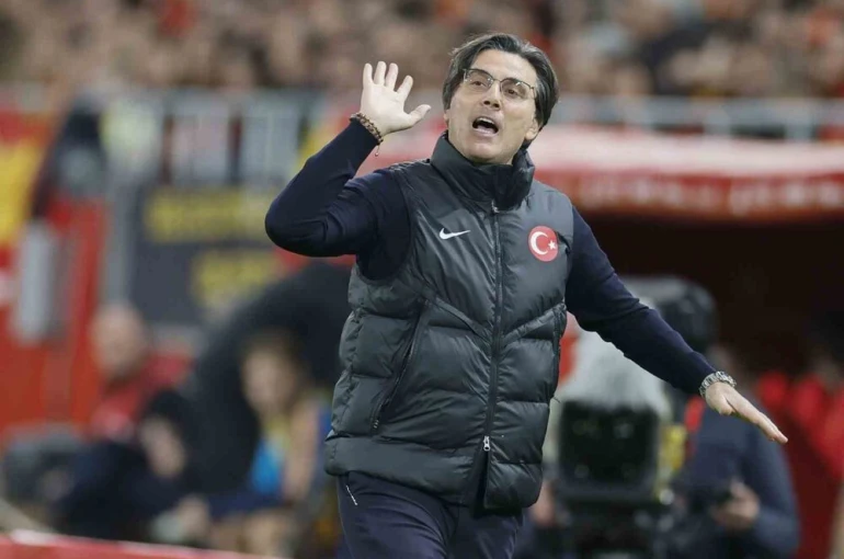 A Milli Futbol Takımı’nda 8 değişiklik 