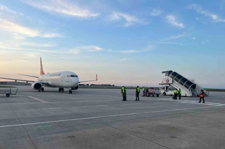 A Milli Kadın Futbol Takımı’na, Sinop’ta coşkulu karşılama