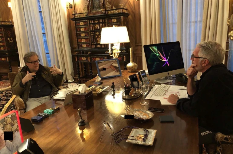 ABD Başkanı Trump’ın cinsel istismar suçlusu Epstein dosyasında yer alan yeni fotoğrafları yayınlandı