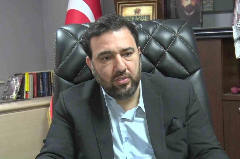 Abdülhamid Han’ın Torunu Osmanoğlu: "Hüseyin Çelik’e tavsiyem ceddim hakkında konuşmadan evvel, onun bıraktığı eserlere bir baksın" 