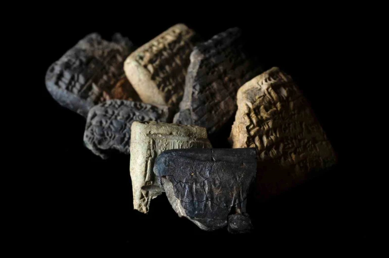 Aççana Höyük’te M.Ö. 1500’lere ait çivi yazılı tabletler bulundu 