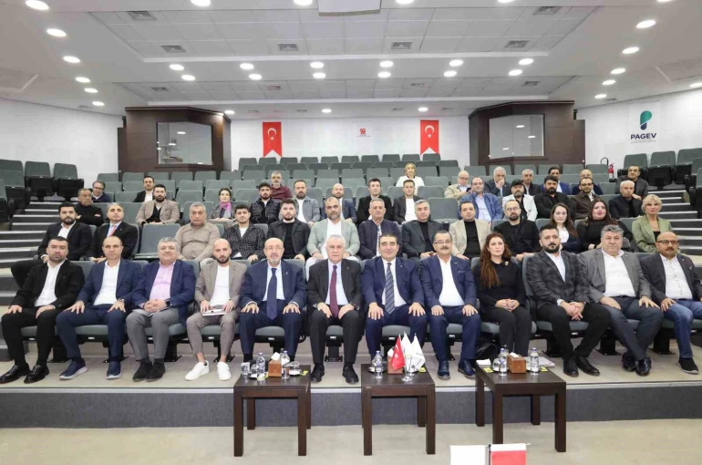 Adana Sanayi Odası Başkanı Zeki Kıvanç: "Plastik dünyasında rüzgar artık çok sert esiyor" 