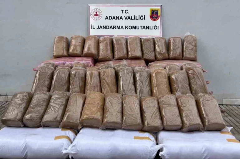 Adana’da bin 140 kilogram kaçak tütün ele geçirildi