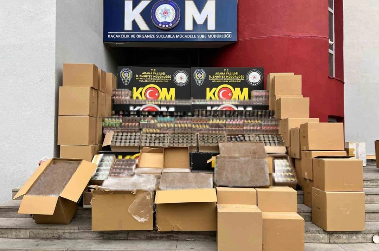 Adana’da depoda binlerce kaçak tütün ürünü ele geçirildi: 2 kişi tutuklandı 