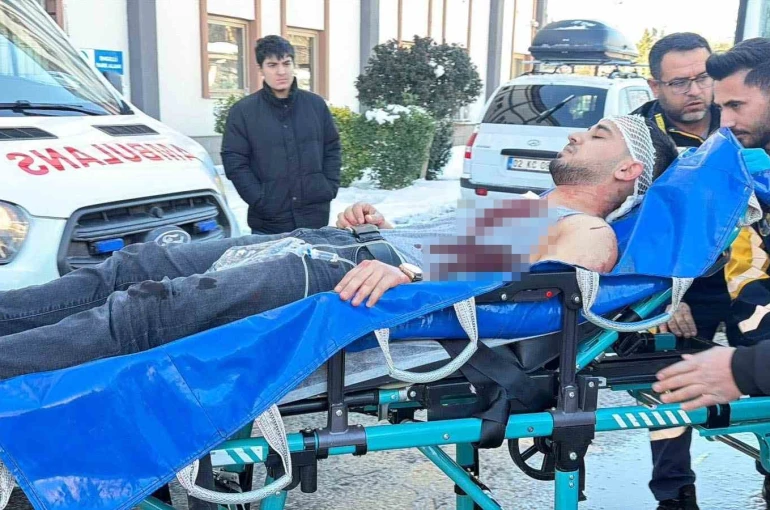 Adıyaman’da bıçaklı kavgada 1 kişi ağır yaralandı 