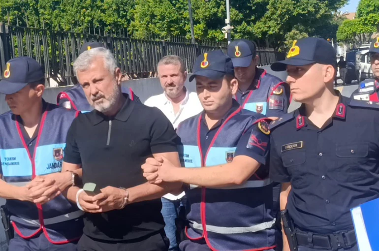 Adliyeye sevk edilen eski Manavgat Belediye Başkanı Şükrü Sözen’in soruşturmasındaki detaylar ortaya çıktı