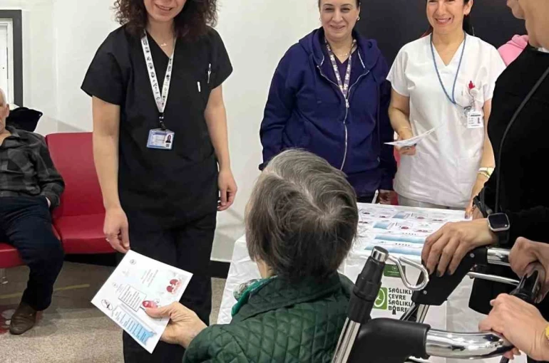 ADÜ Hastanesi’nde hastalara böbrek sağlığı anlatıldı 