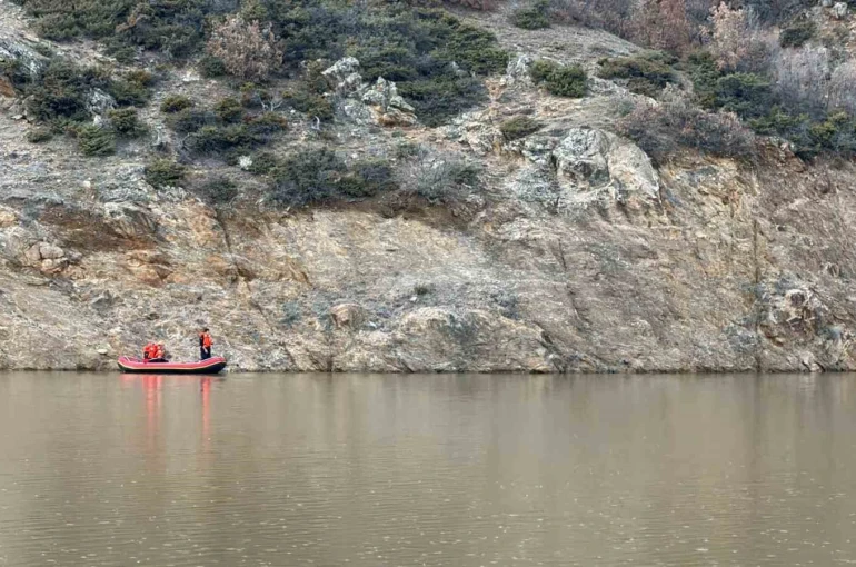 Afyonkarahisar’da 22 yaşındaki gencin atla gezisi faciayla bitti