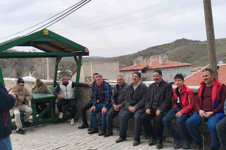 Afyonkarahisar’da çiftçi buluşmaları devam ediyor 