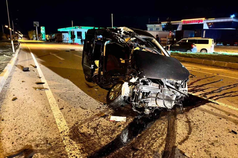 Afyonkarahisar’da trafik kazası: 1 ölü, 1 yaralı 