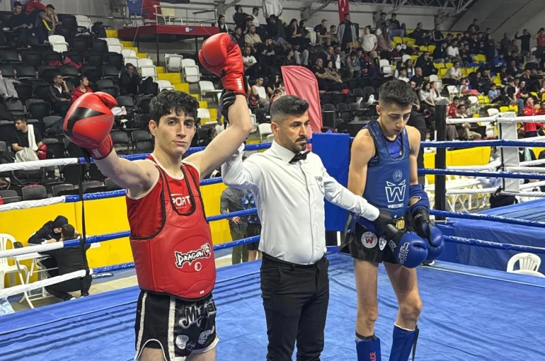 Afyonkarahisarlı muay thai sporcularından büyük başarı 