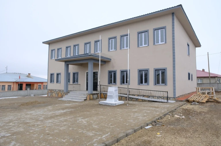 Ağrı’da köy öğrencileri için modern okul yapıldı 