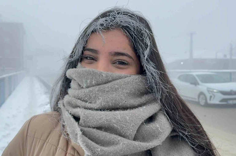 Ağrı’da termometreler eksi 24’ü gösterdi 