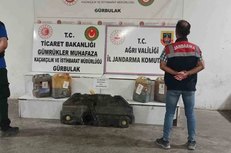 Ağrı’da tırın yakıt deposunda 56 kilo sıvı metamfetamin ele geçirildi 