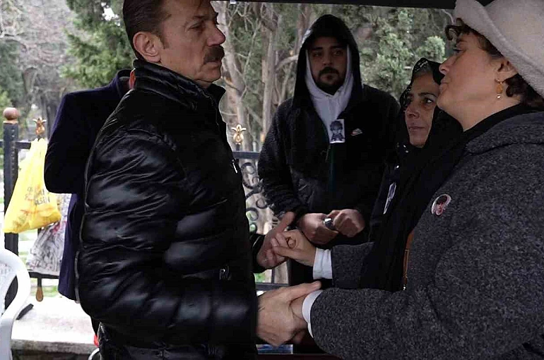 Ahmet Minguzzi ölüm yıl dönümünde kabri başında anıldı 