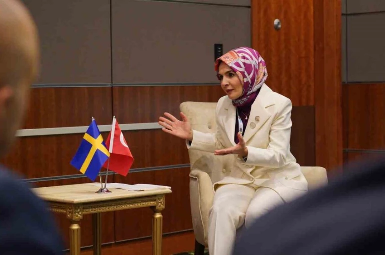 Aile ve Sosyal Hizmetler Bakanı Göktaş Katar’da 