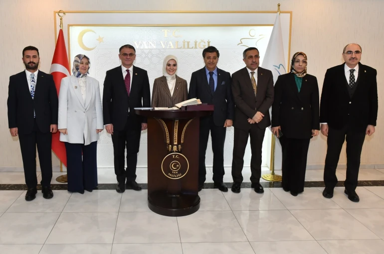 Aile ve Sosyal Hizmetler Bakanı Göktaş Van’da 