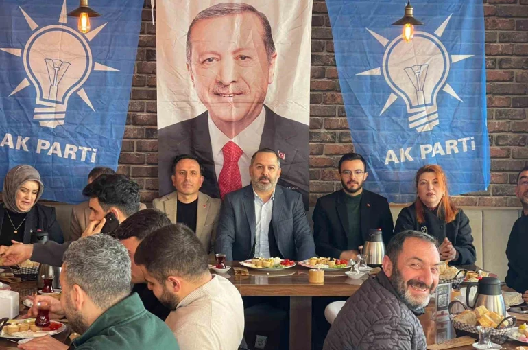 AK Parti Ardahan İl Başkanı Aydın, basınla buluştu 