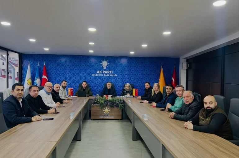 AK Parti Bilecik’te yol haritası belirlendi 