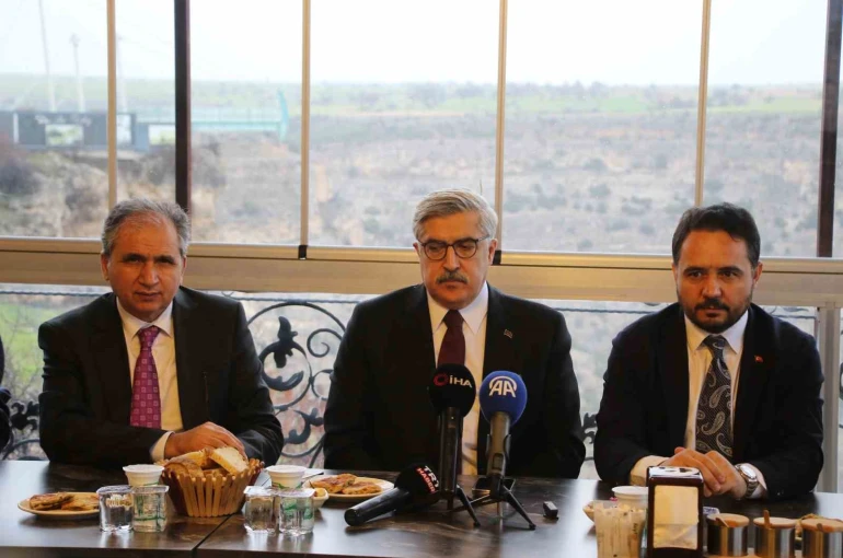 AK Parti Genel Başkan Yardımcısı Yayman: "Türkiye yüzyılında en önemli şehirlerden bir tanesi inşallah Uşak olacak"