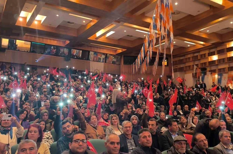 AK Parti Genel Başkan Yardımcısı Yazıcı’dan ’yeni anayasa’ vurgusu: "Millet kendi anayasasını yapmalı" 