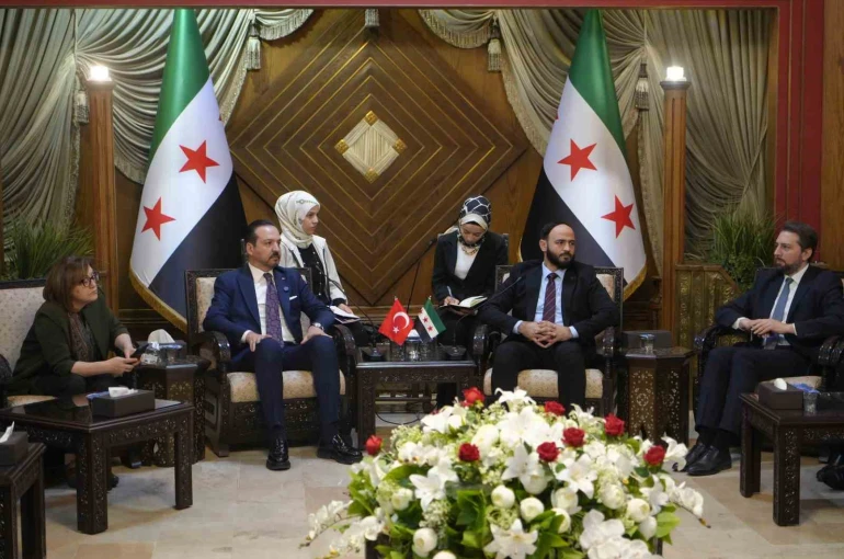 AK Parti Genel Başkan Yardımcısı Zorlu’dan Halep Valiliğine ziyaret