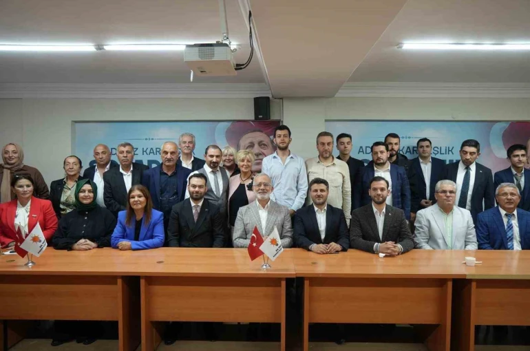 AK Parti Grup Başkanvekili Bahadır Nahit Yenişehirlioğlu: "AK Parti, milletin kurduğu bir partidir" 