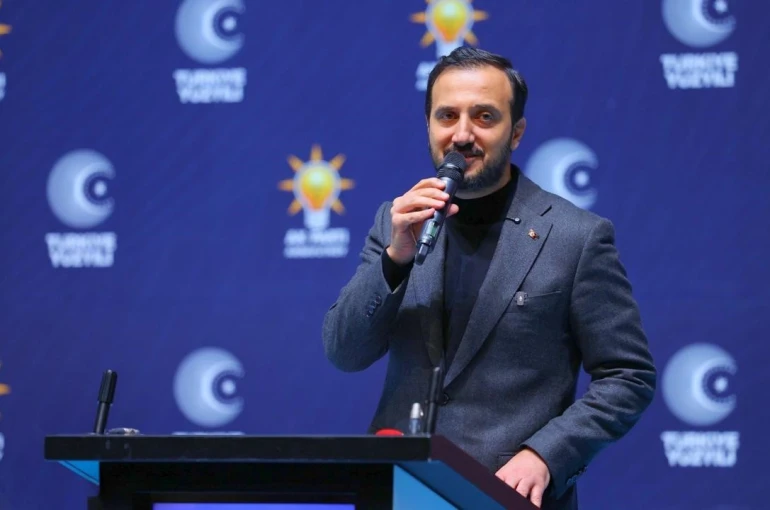 AK Parti İstanbul İl Başkanı Abdullah Özdemir: "CHP’de siyasal çürüme kurumsallaştı" 